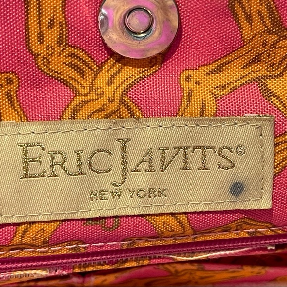 Eric Javits Squishee Clip II Bag - Picture 5 of 11